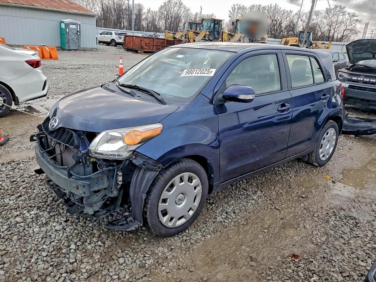 2014 TOYOTA SCION