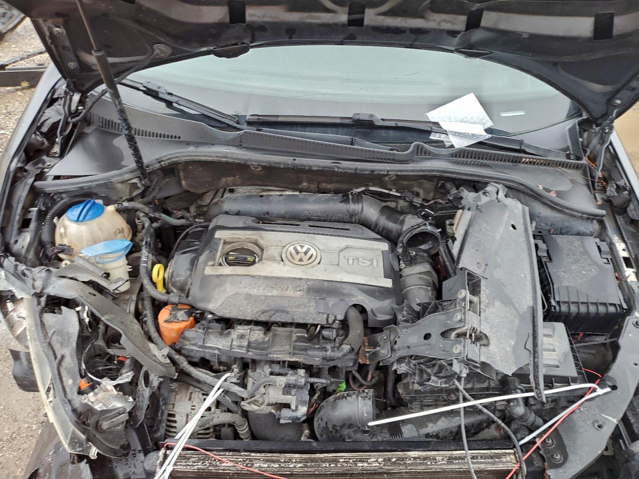 2012 VOLKSWAGEN GTI