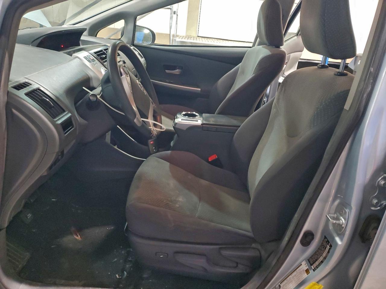 2012 TOYOTA PRIUS V