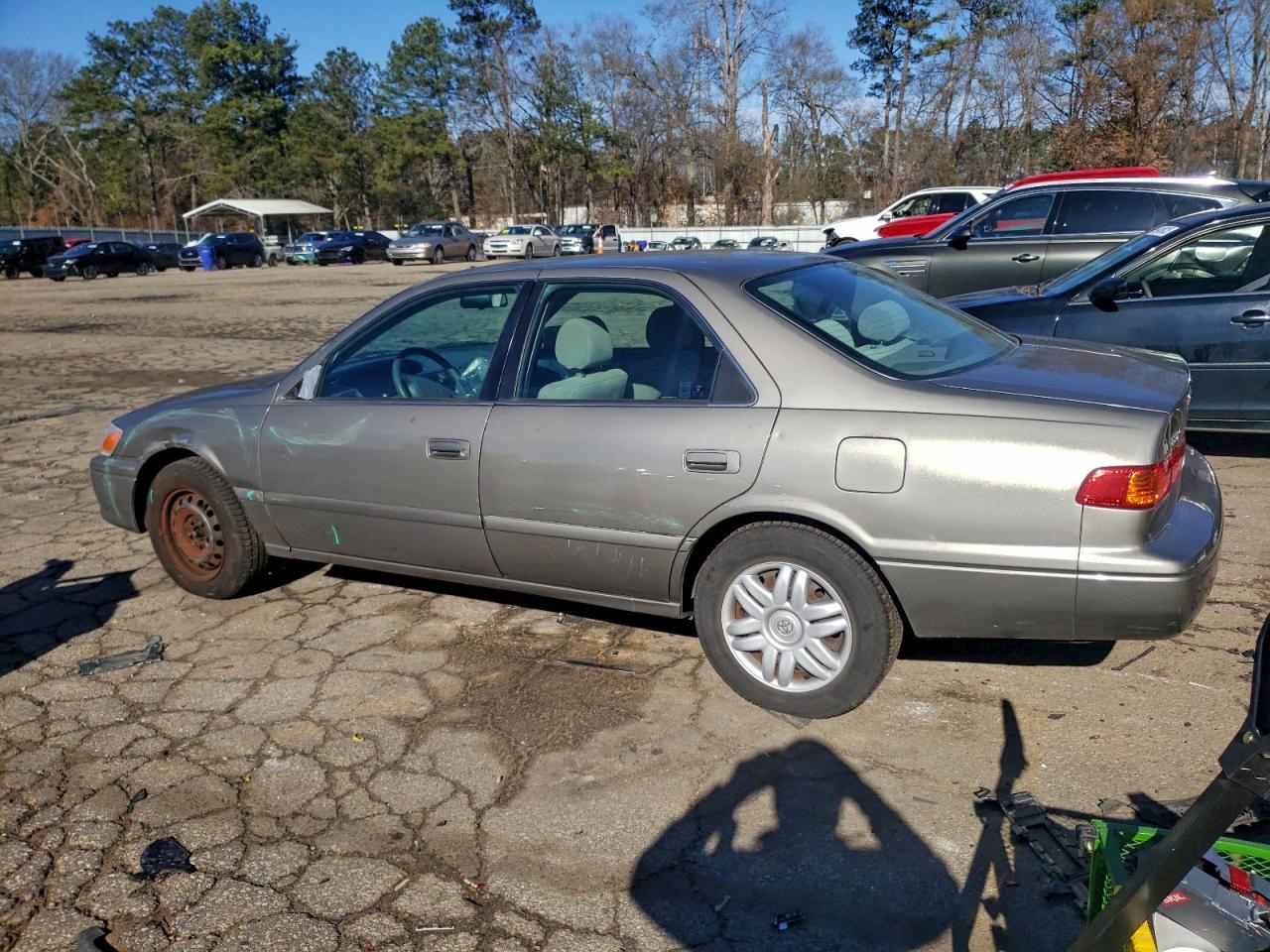 2001 TOYOTA CAMRY