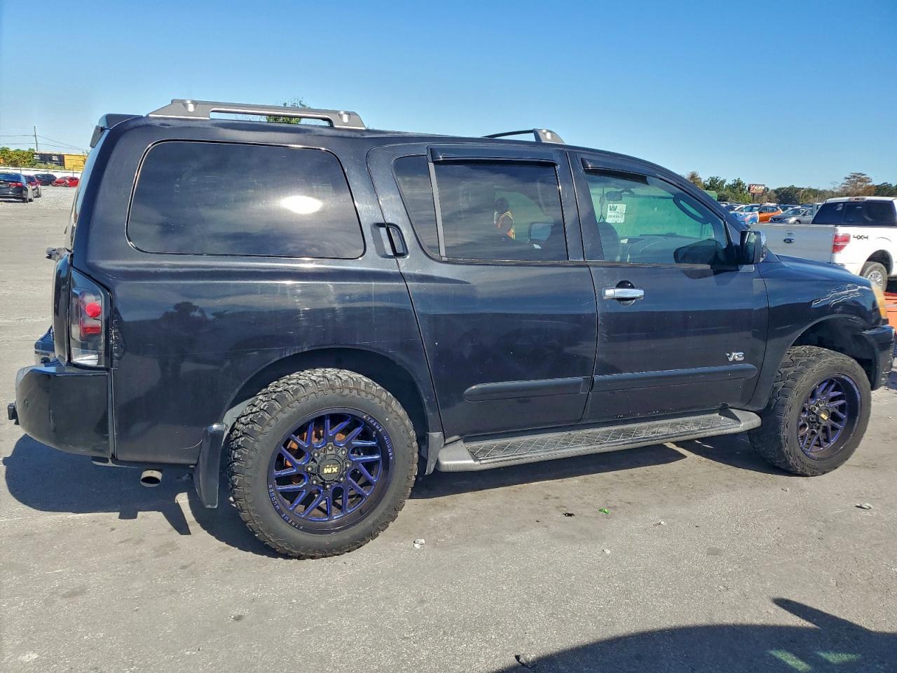 2005 NISSAN Armada