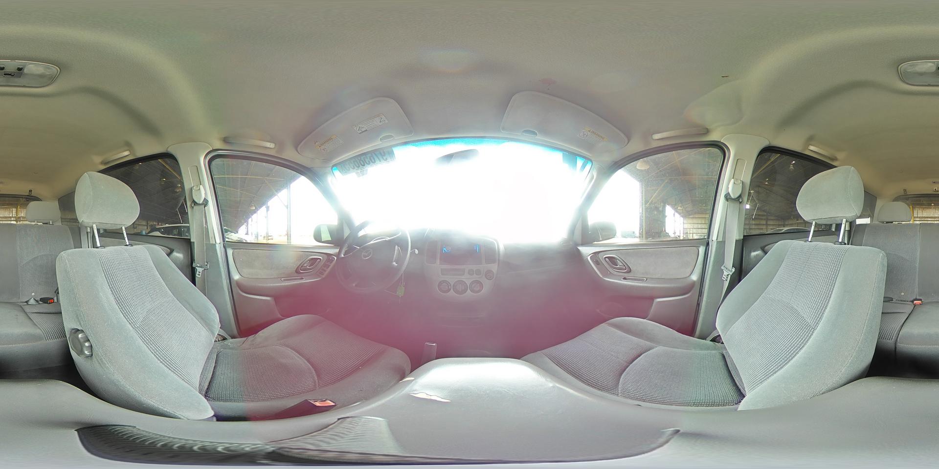 2004 MAZDA Tribute
