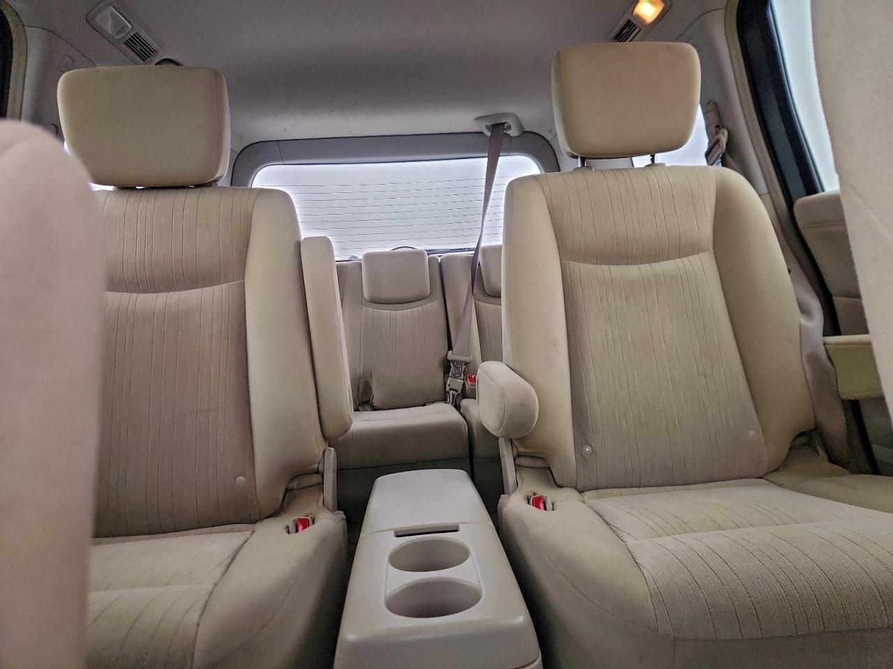 2011 NISSAN Quest