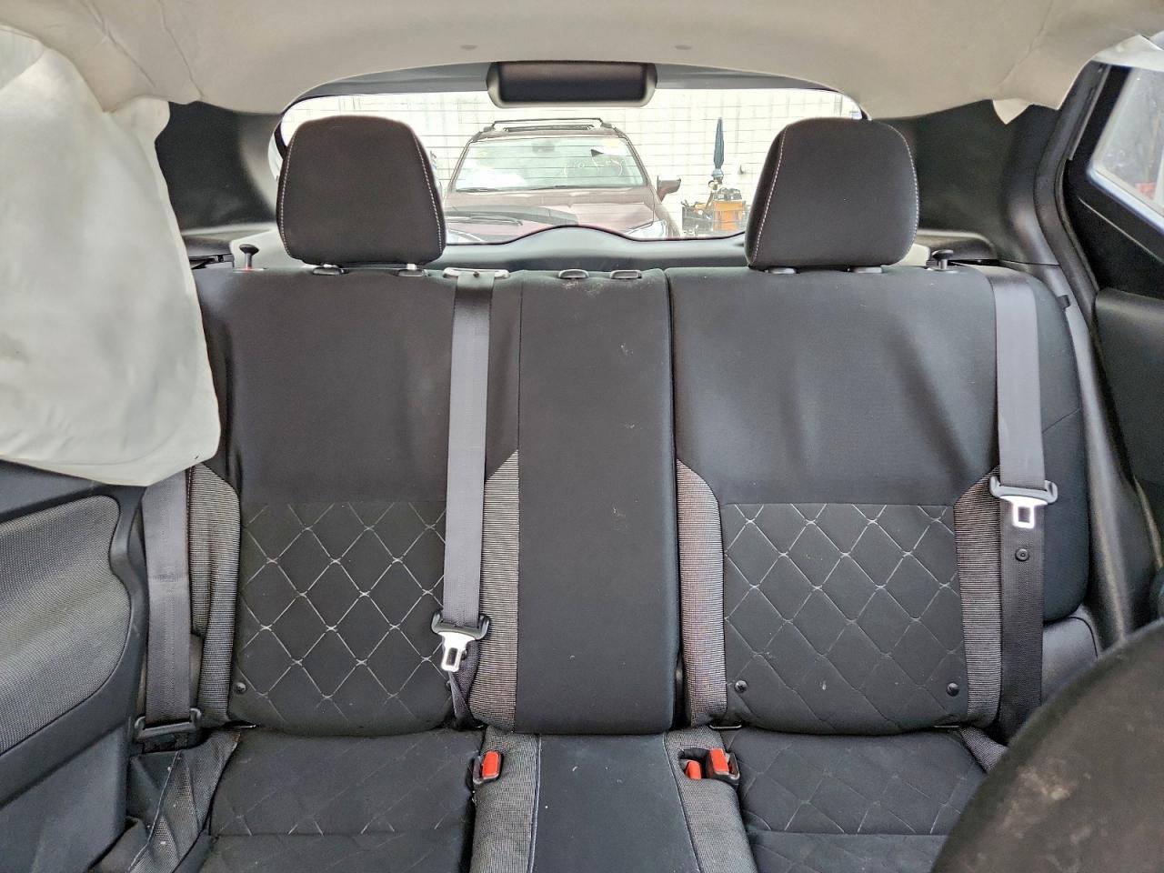 2018 NISSAN KICKS