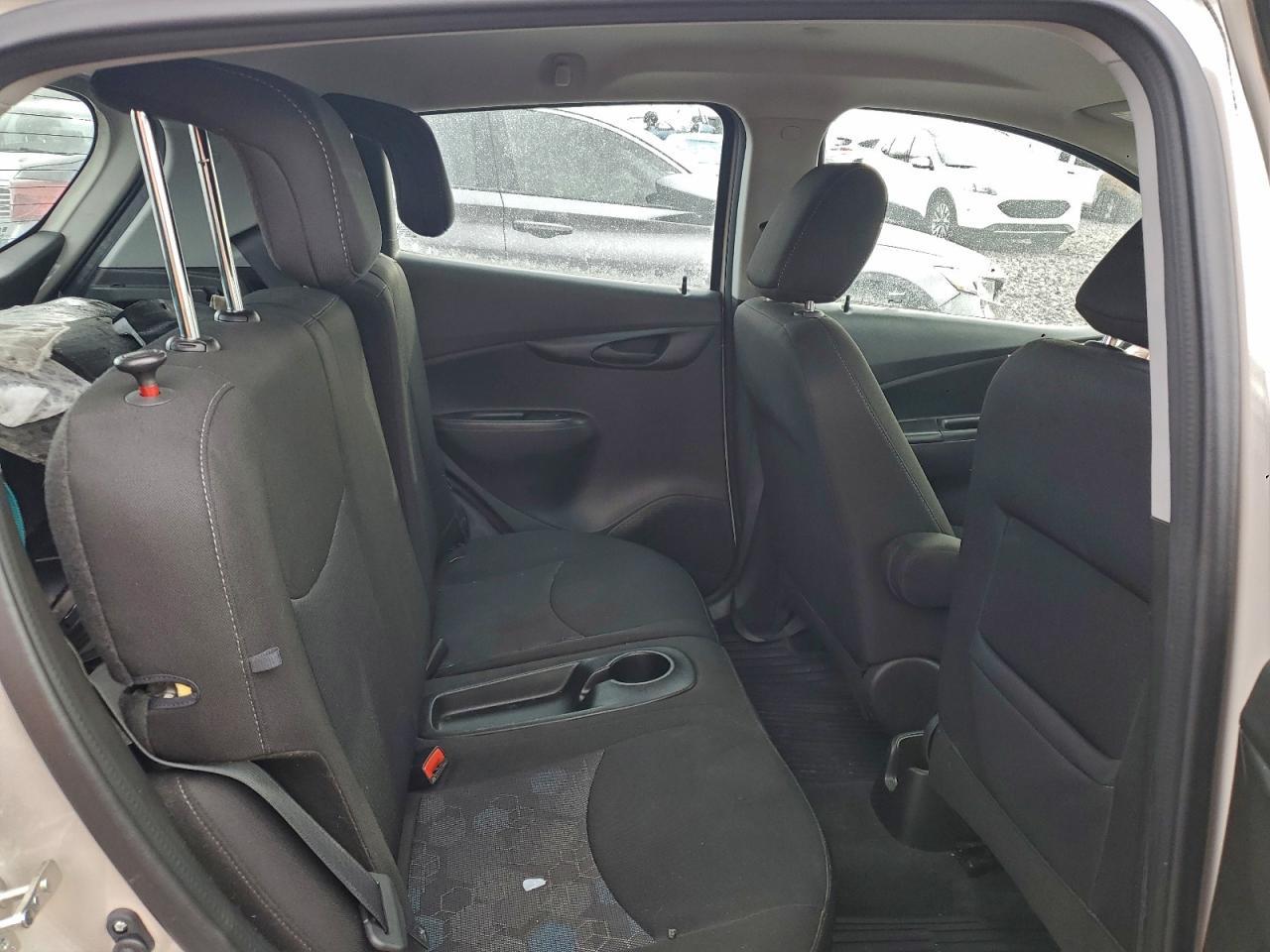 2017 CHEVROLET Spark