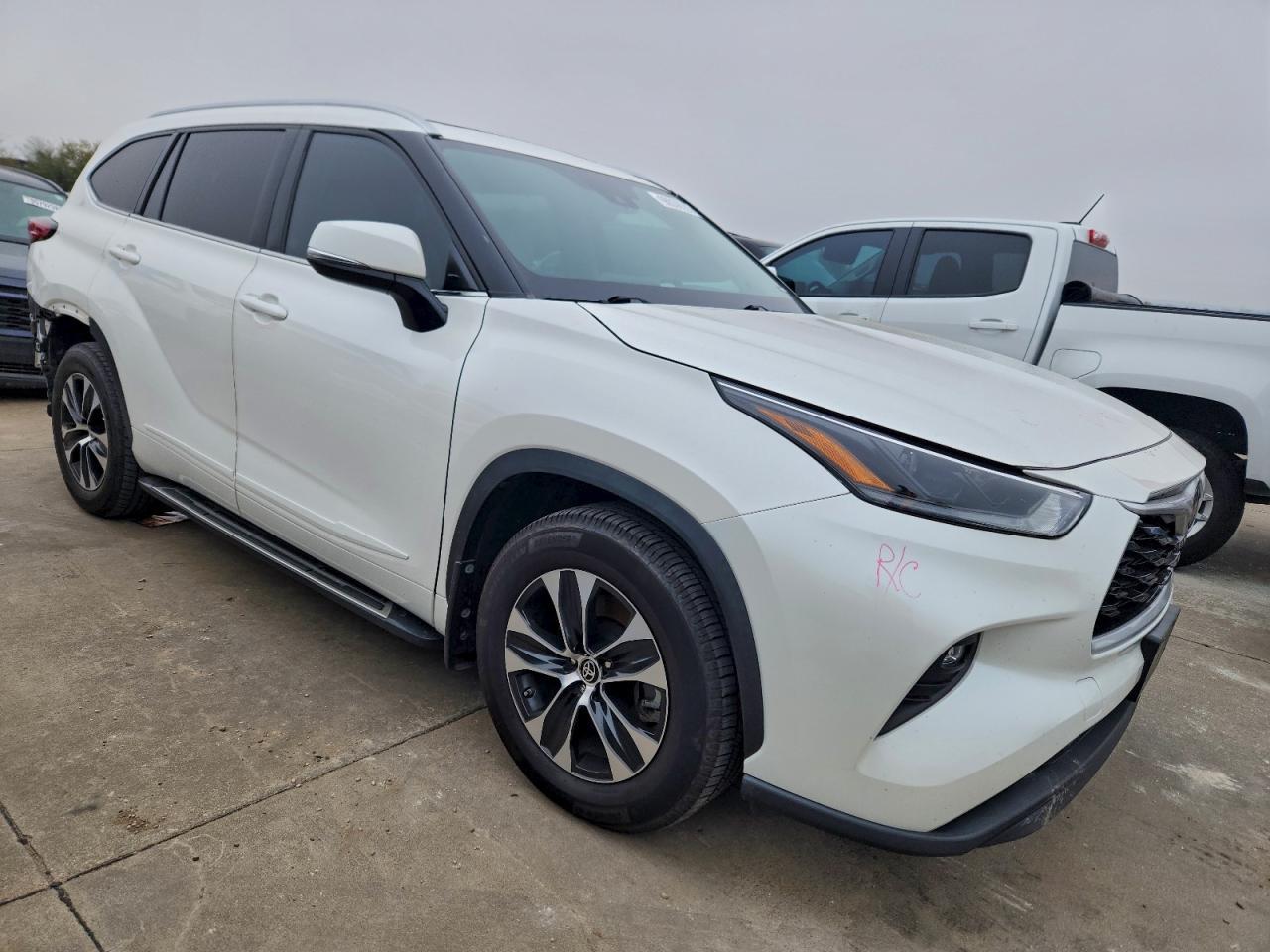 2021 TOYOTA HIGHLANDER