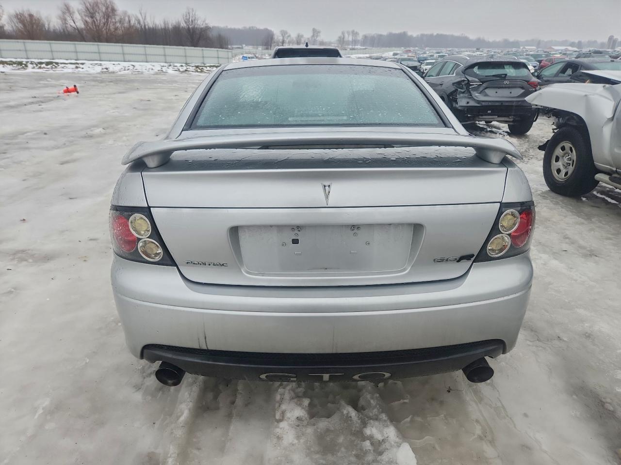2006 PONTIAC Gto