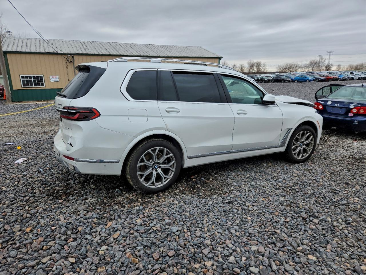 2024 BMW X7