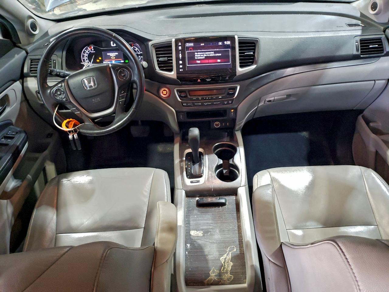 2017 HONDA PILOT