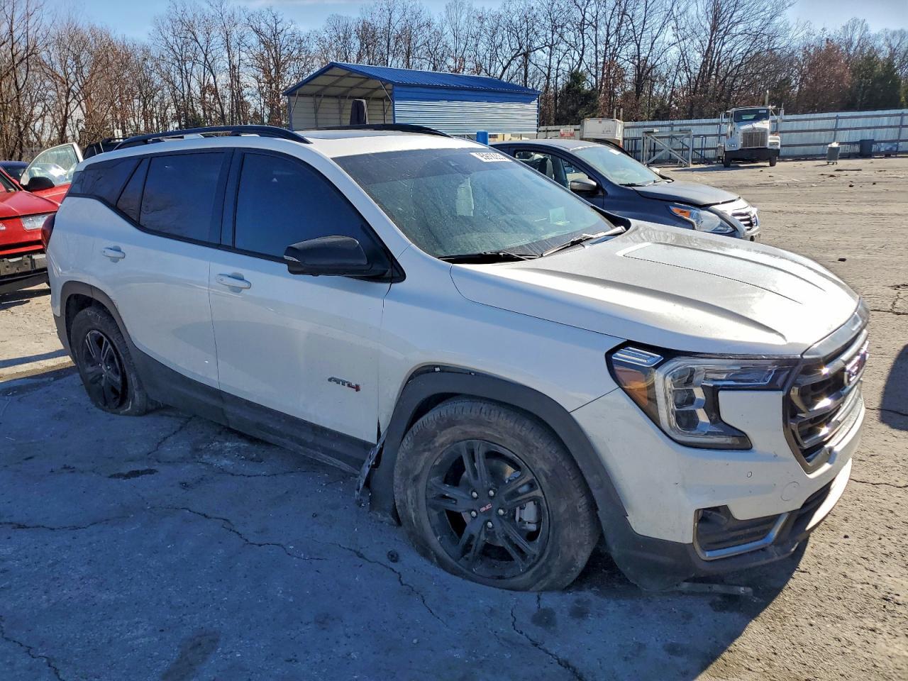 2024 GMC Terrain