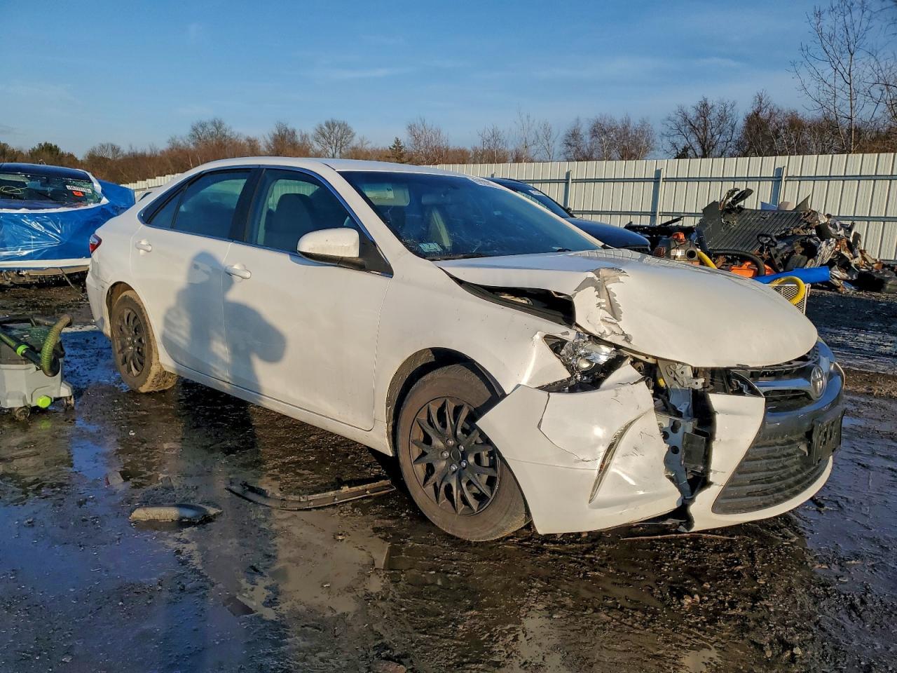 2015 TOYOTA CAMRY