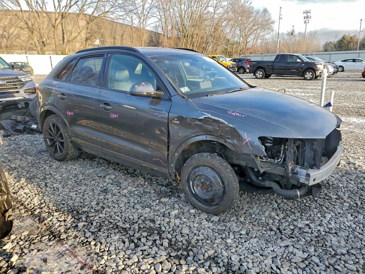 2018 AUDI Q3