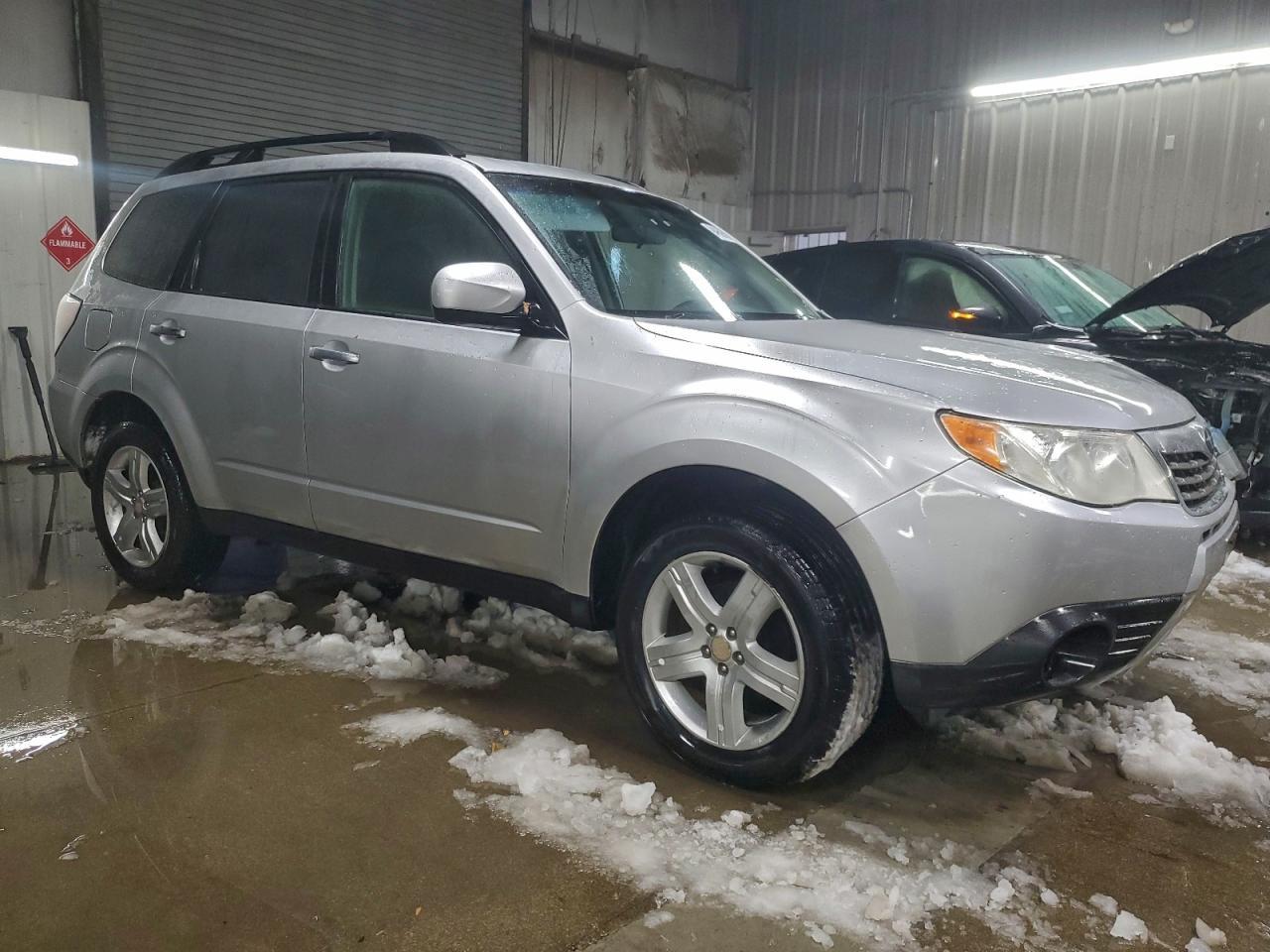 2010 SUBARU FORESTER