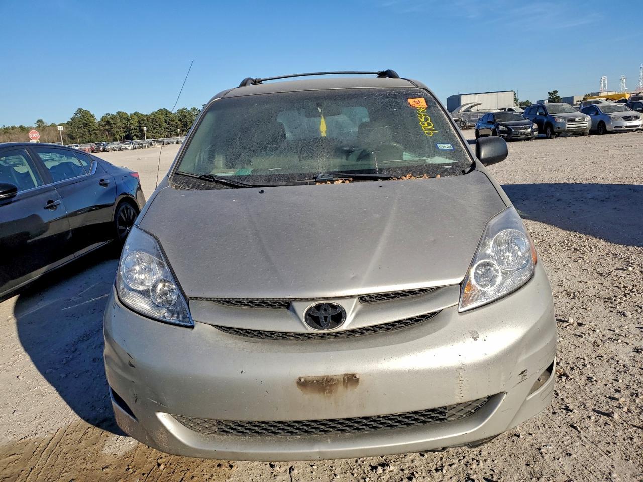 2006 TOYOTA SIENNA