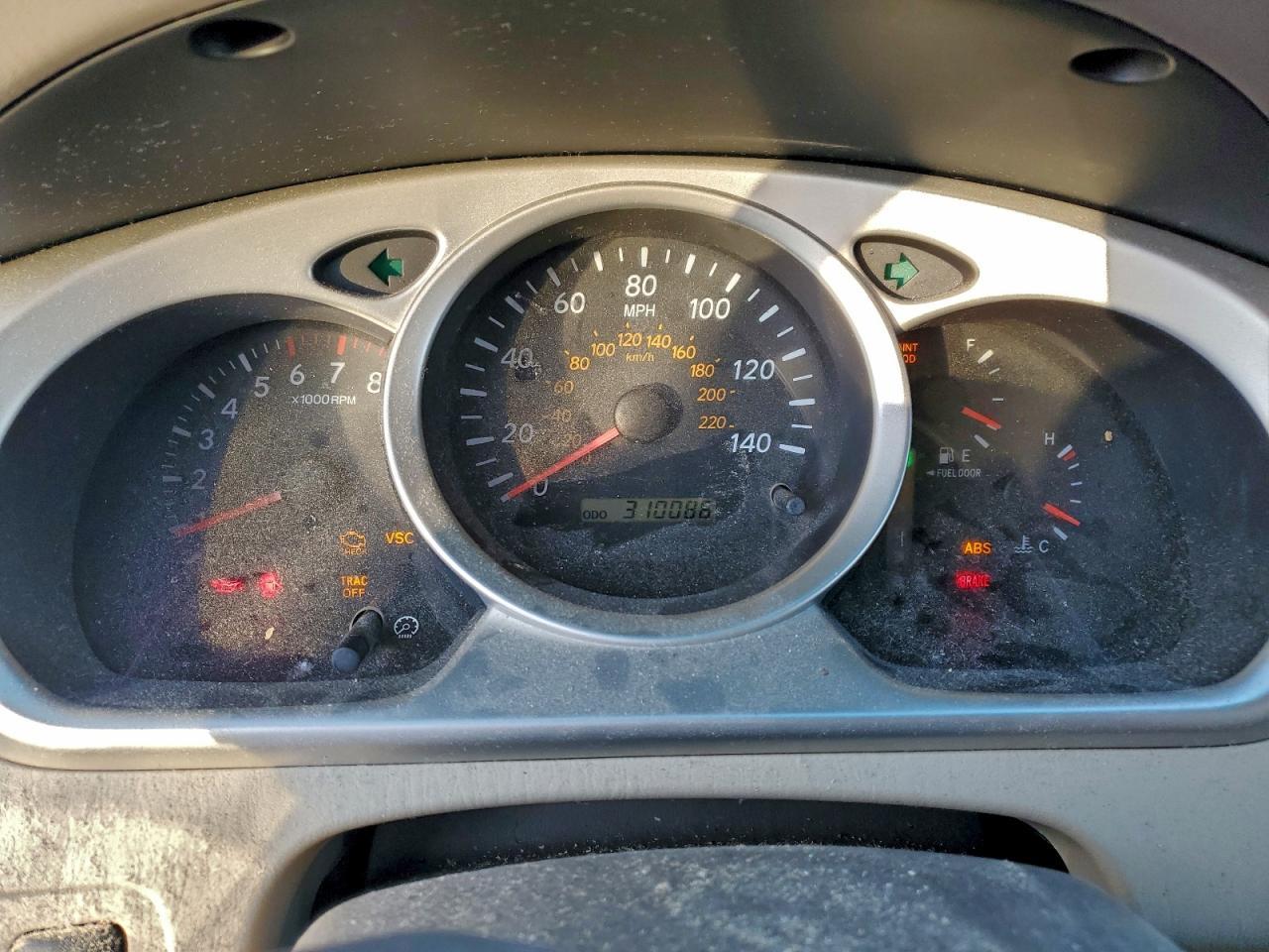 2005 TOYOTA HIGHLANDER