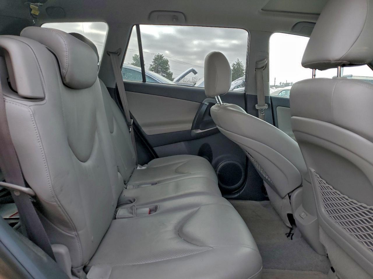 2010 TOYOTA RAV4
