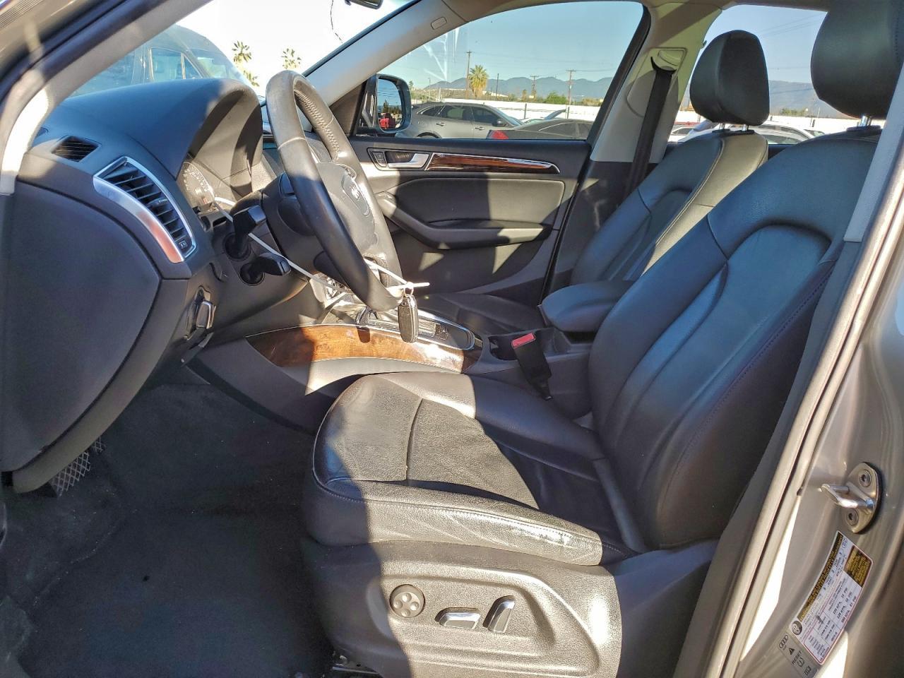2014 AUDI Q5