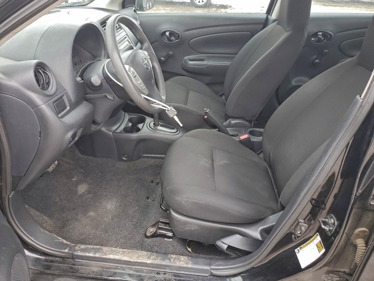 2015 NISSAN VERSA