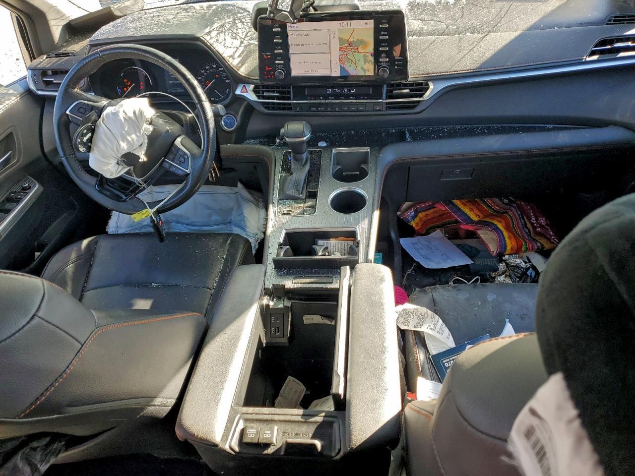 2021 TOYOTA SIENNA
