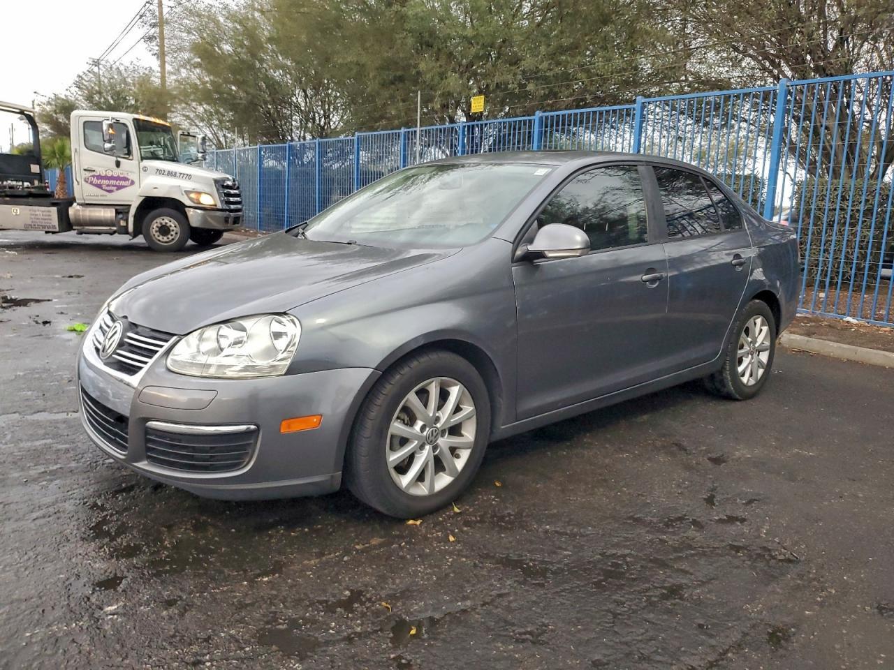 2010 VOLKSWAGEN JETTA