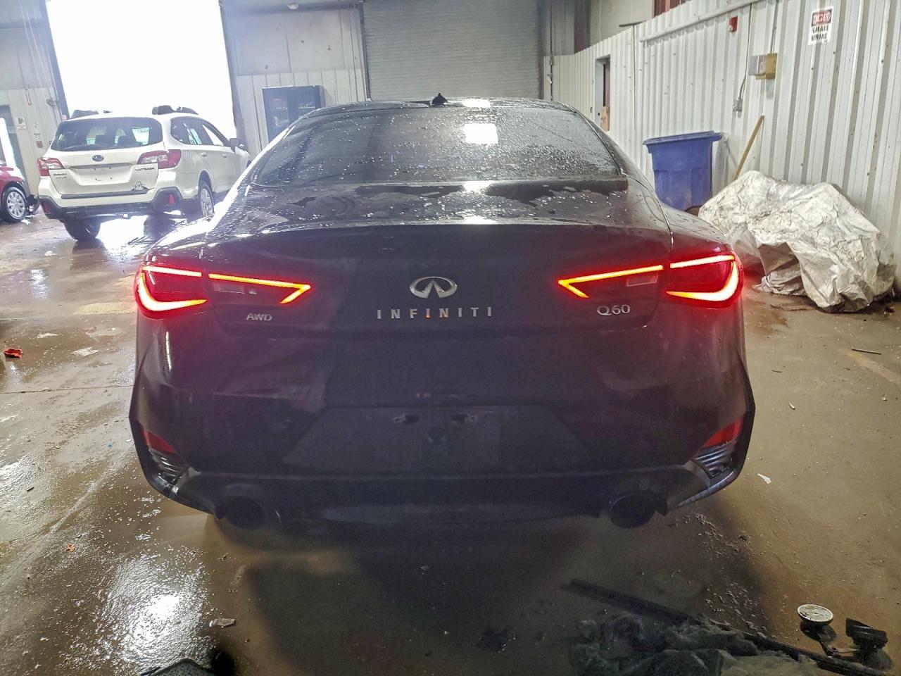 2017 INFINITI Q60