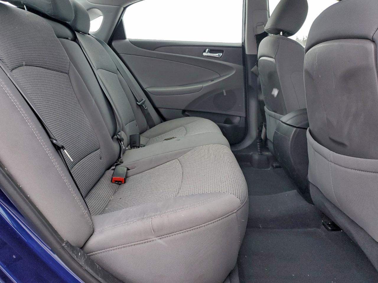 2011 HYUNDAI SONATA