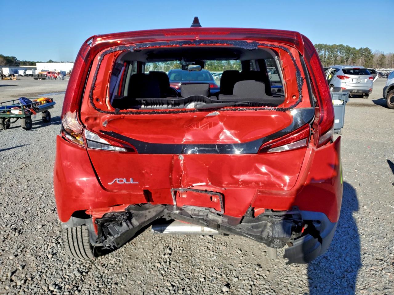 2022 KIA SOUL