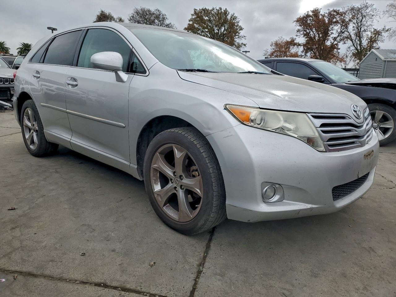 2011 TOYOTA VENZA