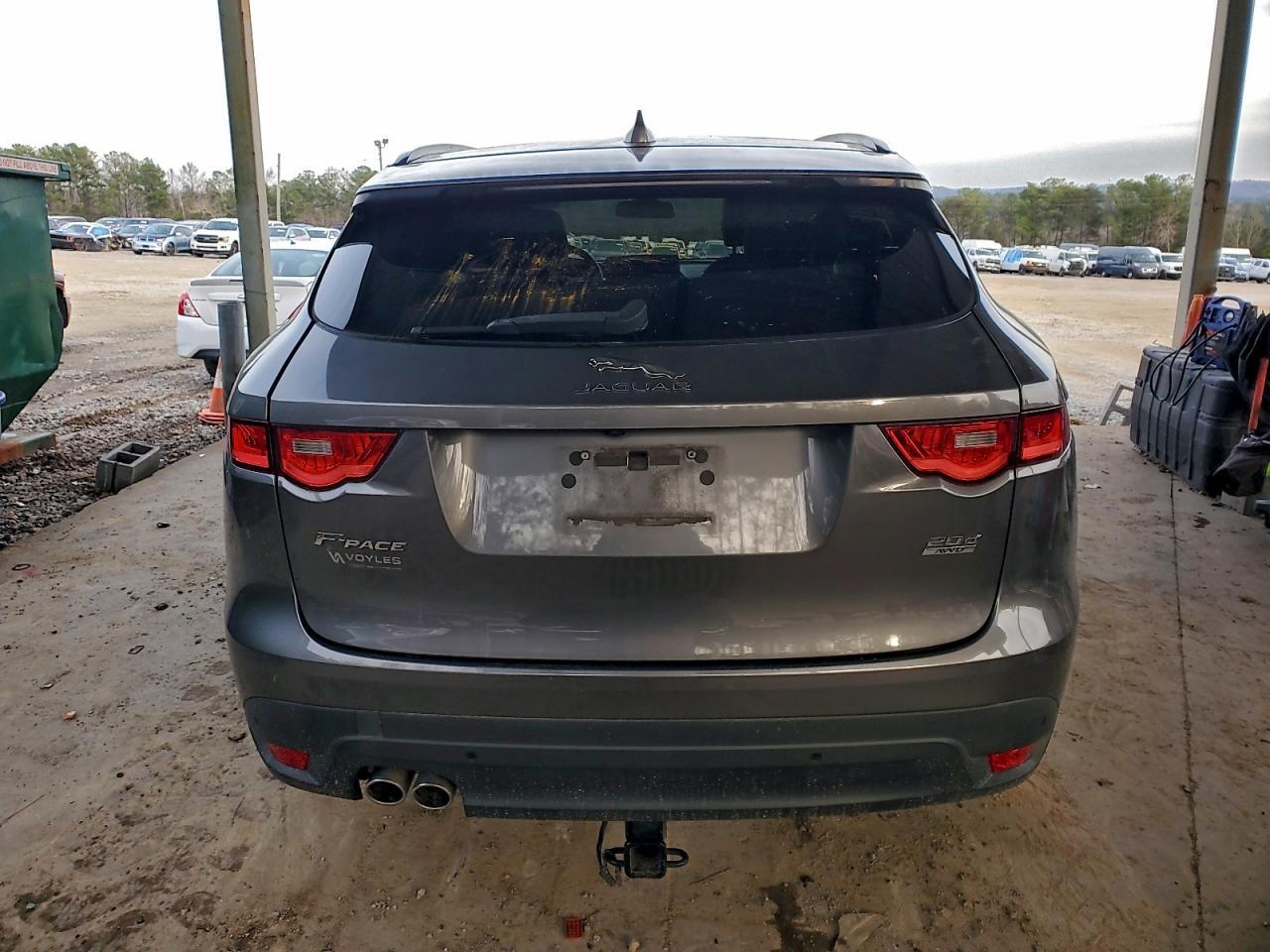 2017 JAGUAR F-Pace