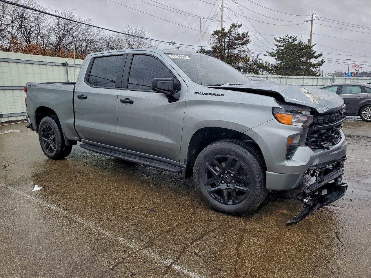 2025 CHEVROLET Silverado