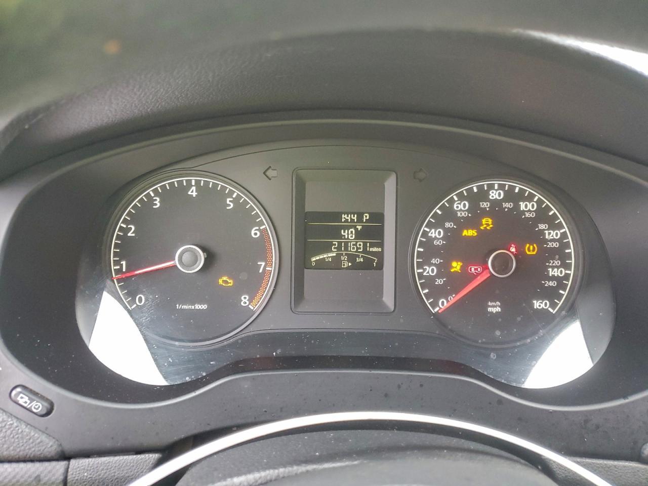 2013 VOLKSWAGEN JETTA