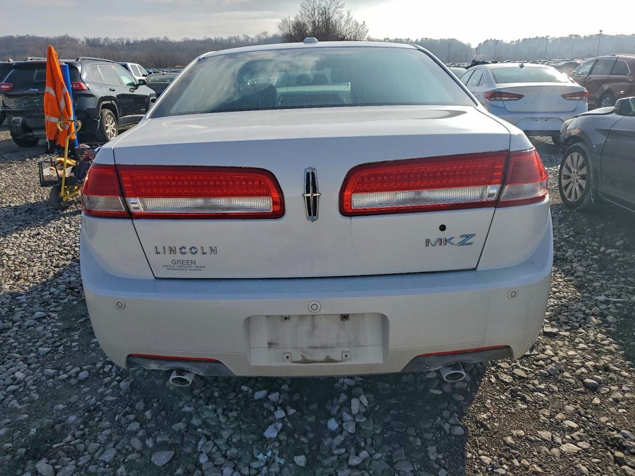 2010 LINCOLN MKZ