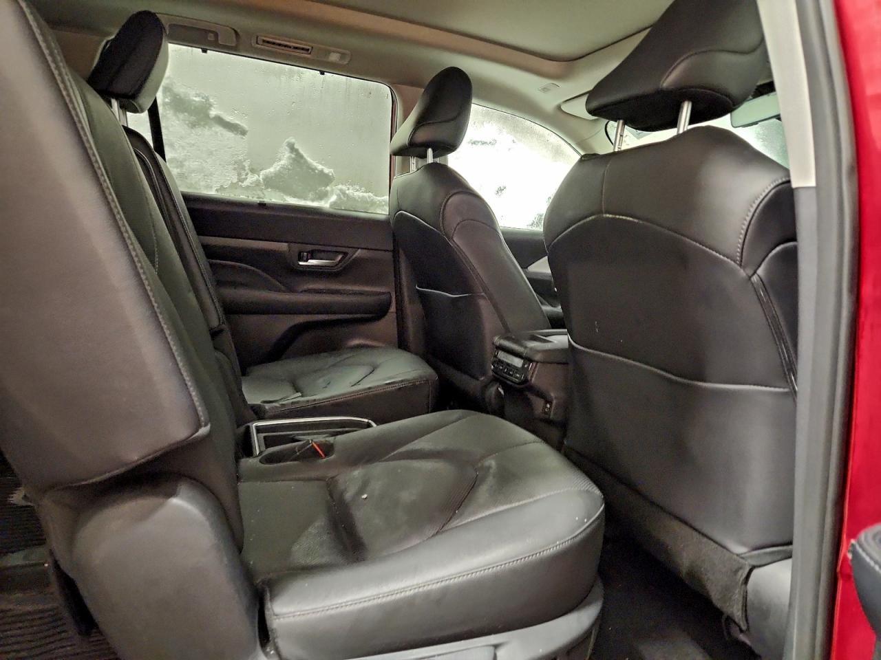 2024 TOYOTA HIGHLANDER