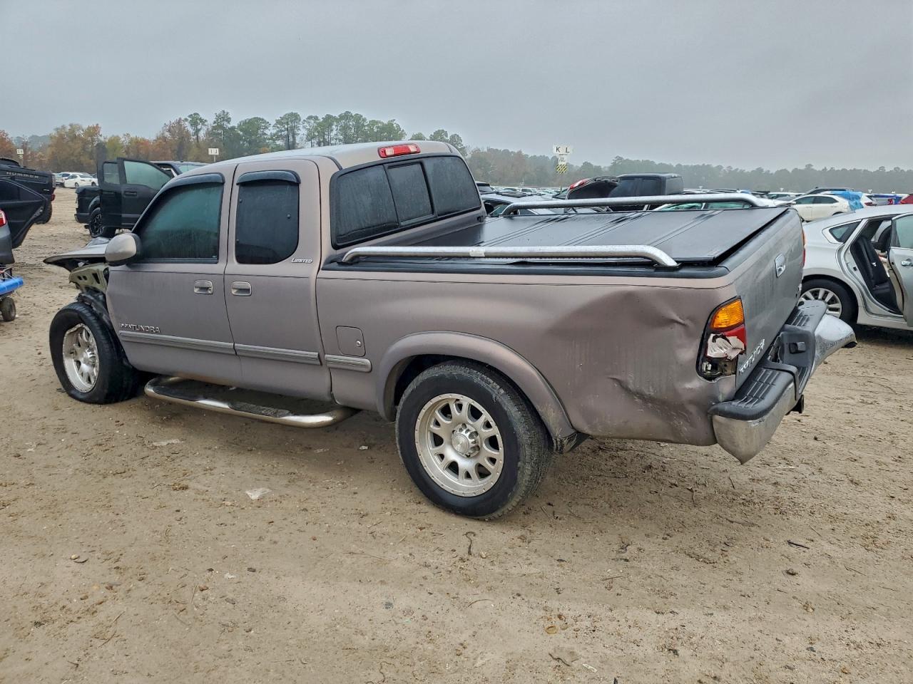 2002 TOYOTA TUNDRA