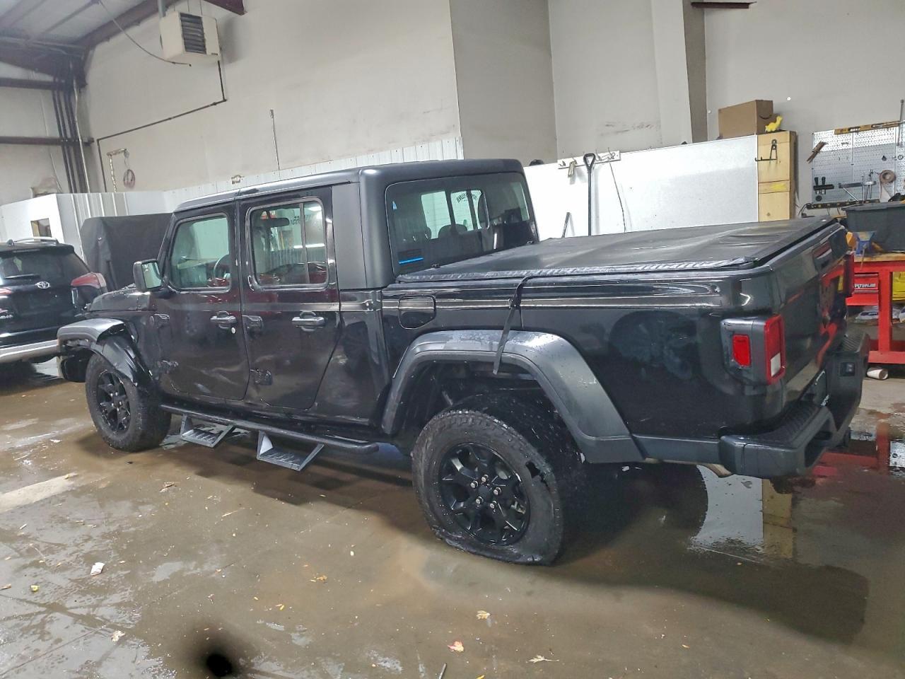 2023 JEEP Gladiator