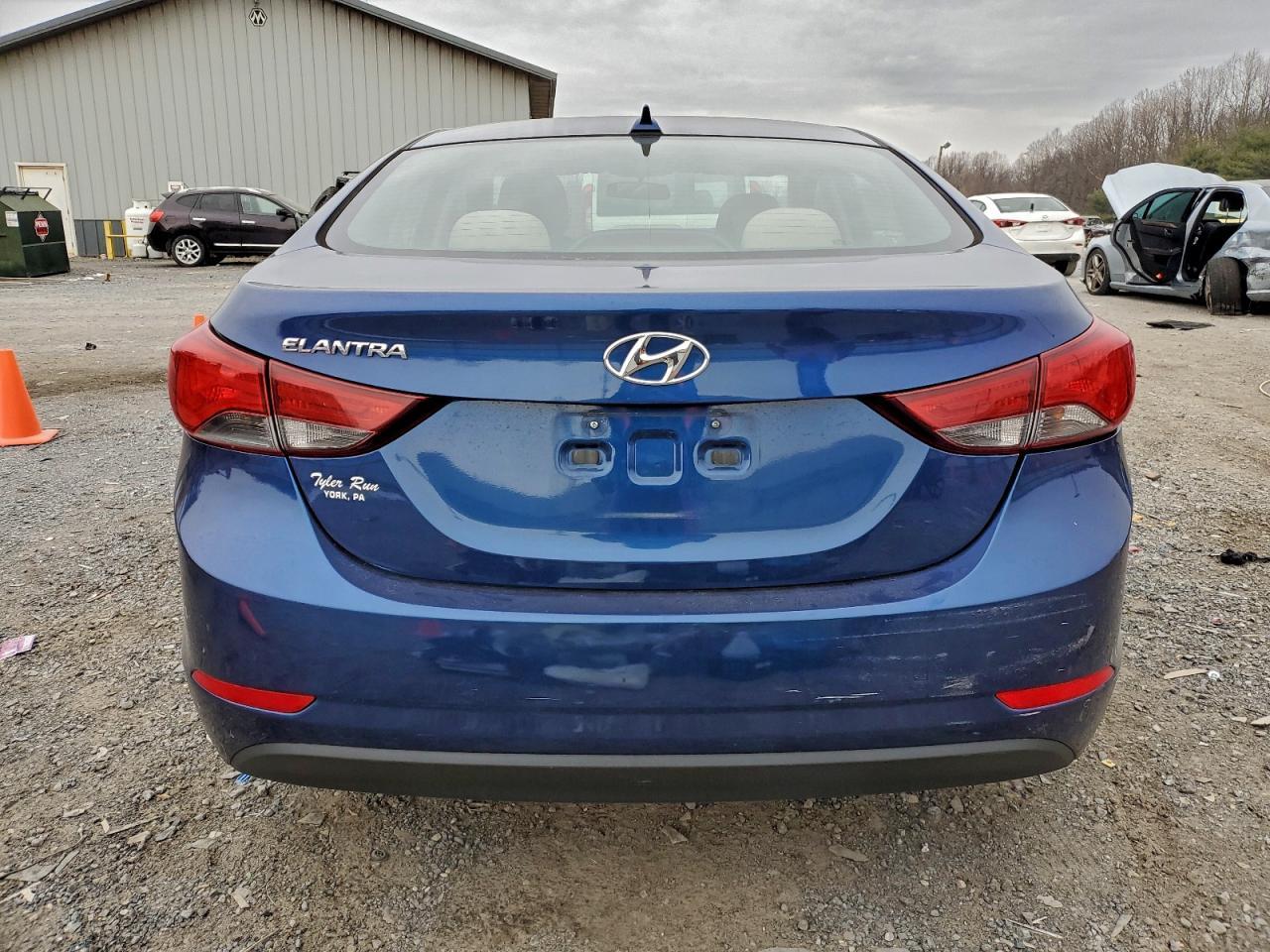 2016 HYUNDAI ELANTRA