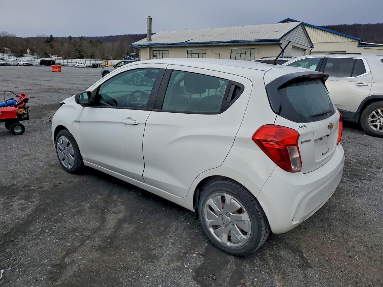 2016 CHEVROLET Spark