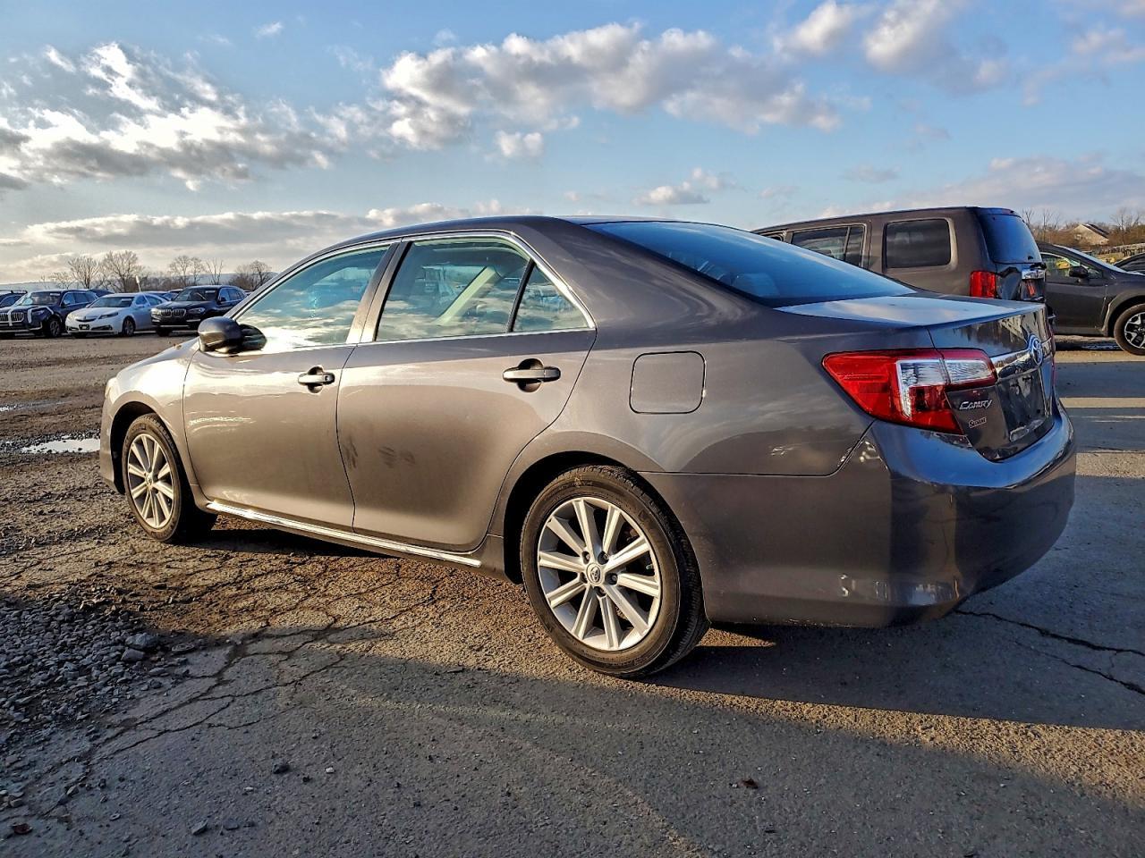 2012 TOYOTA CAMRY
