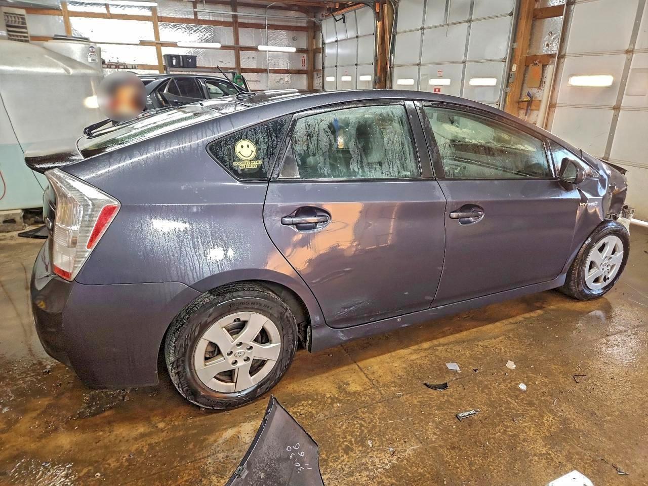 2010 TOYOTA PRIUS