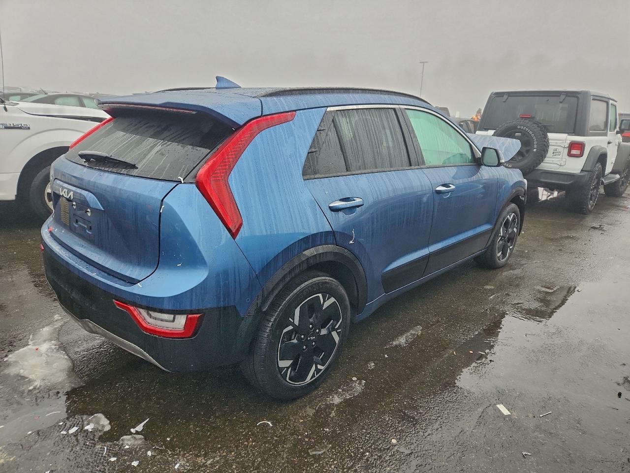 2023 KIA Niro