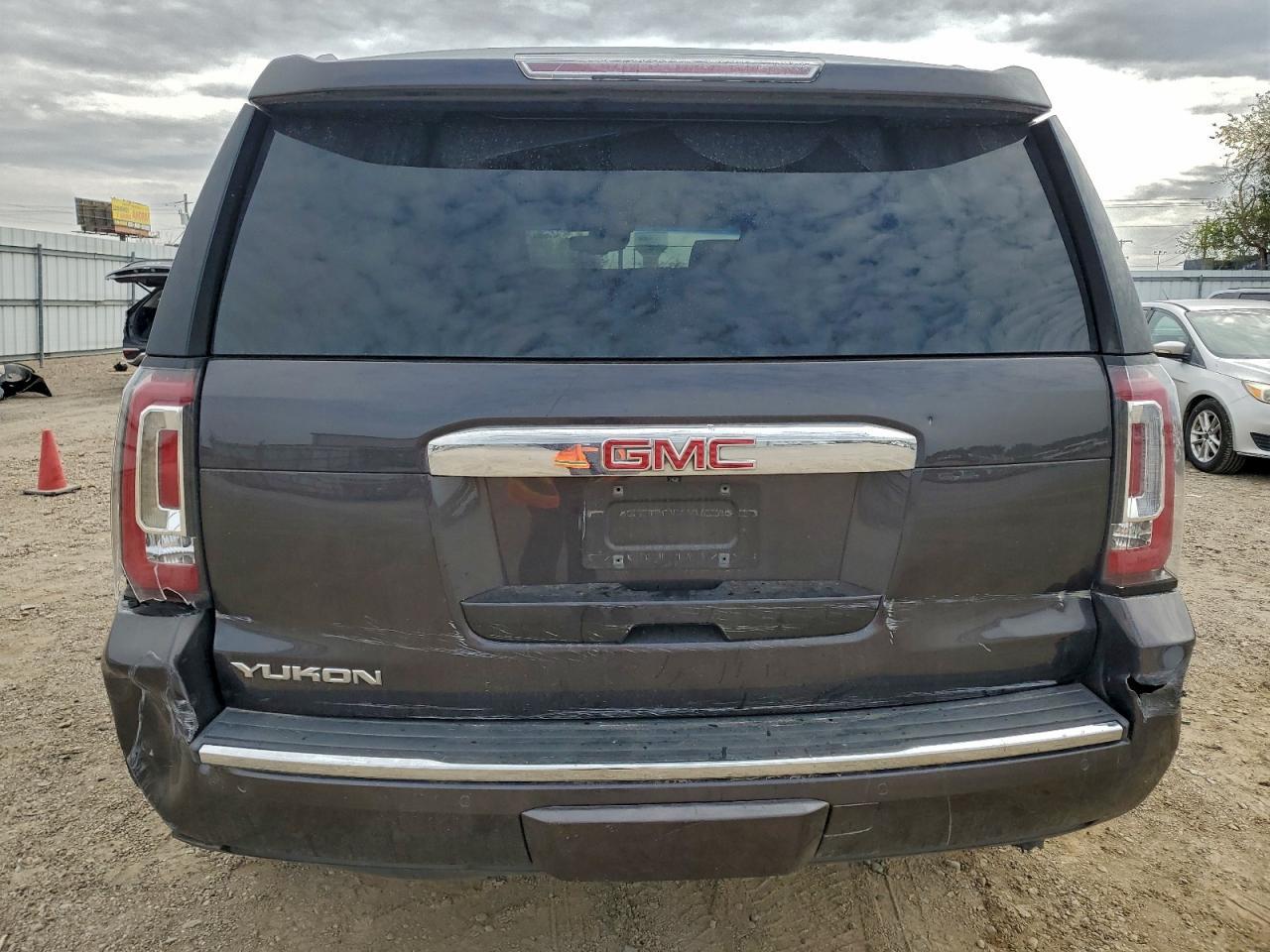 2016 GMC Yukon