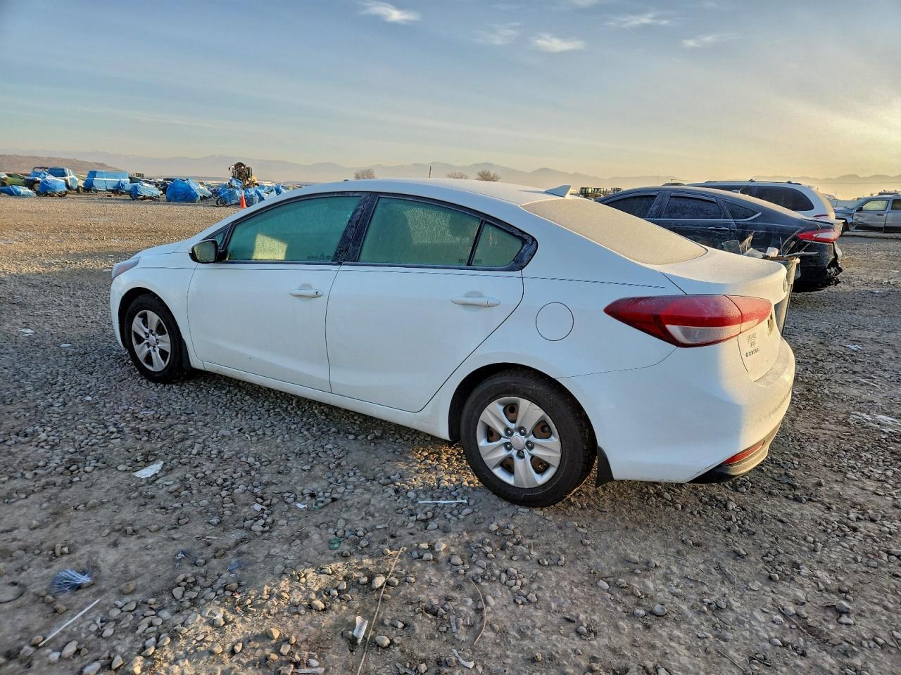 2017 KIA FORTE