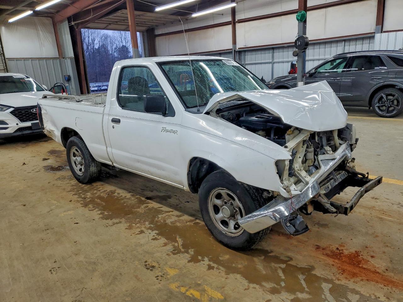 2000 NISSAN Frontier