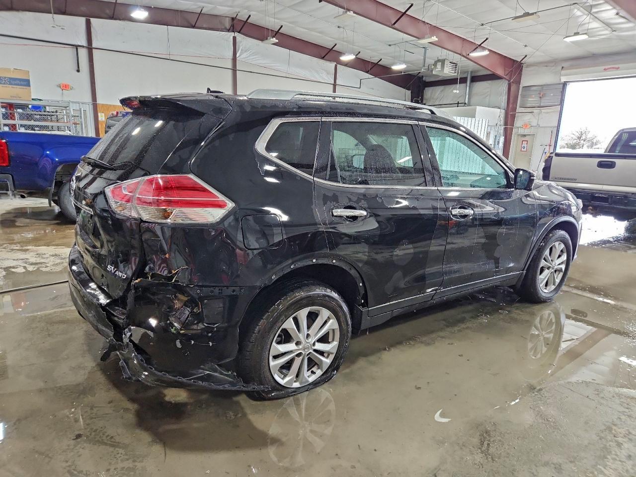 2016 NISSAN ROGUE