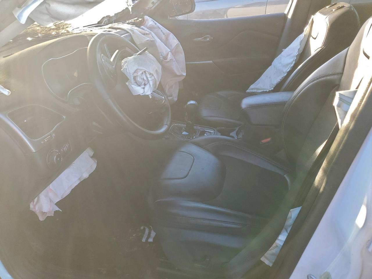 2021 JEEP CHEROKEE