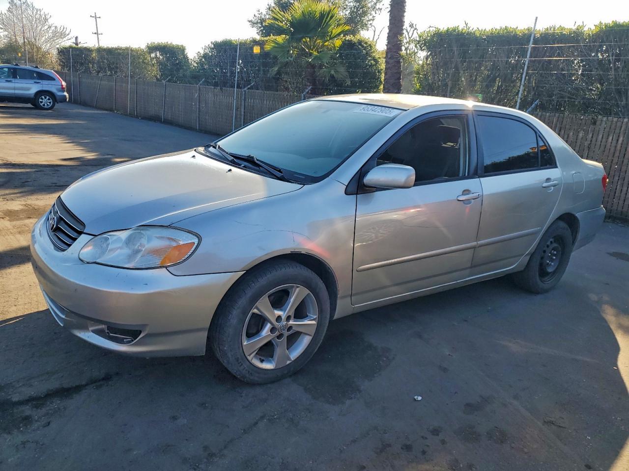 2004 TOYOTA COROLLA