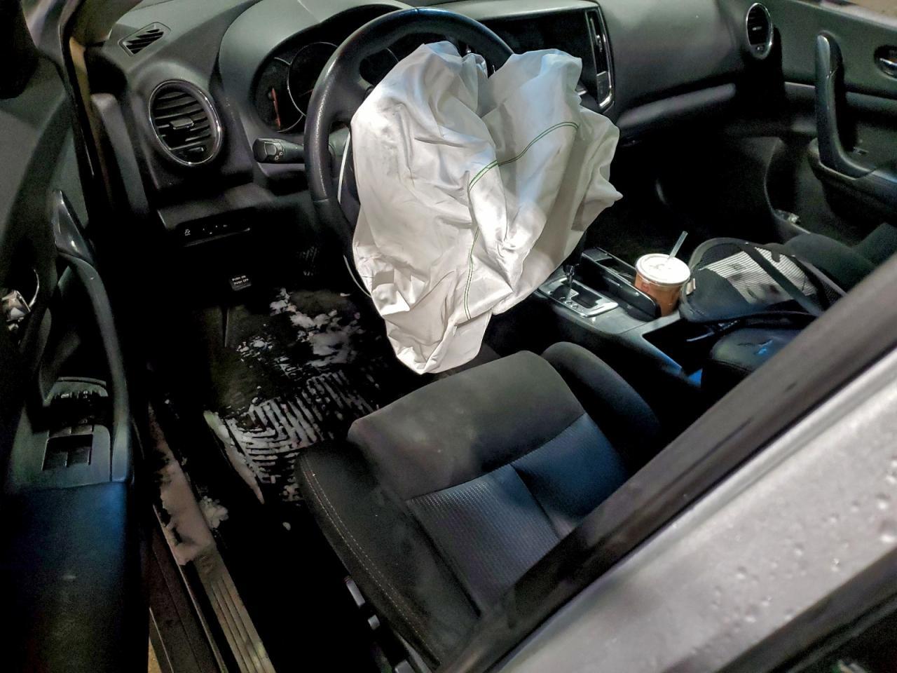 2013 NISSAN Maxima