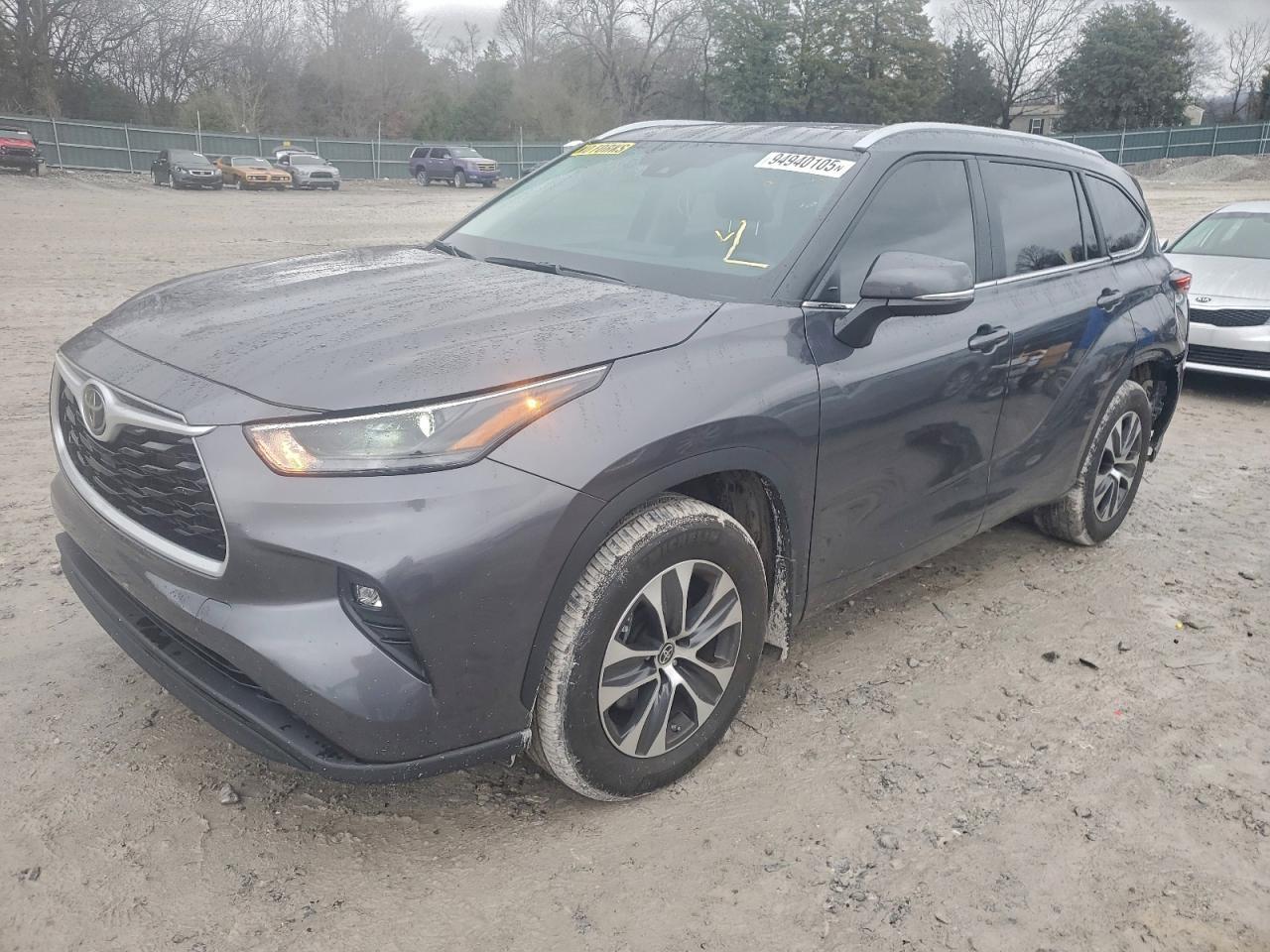 2024 TOYOTA HIGHLANDER