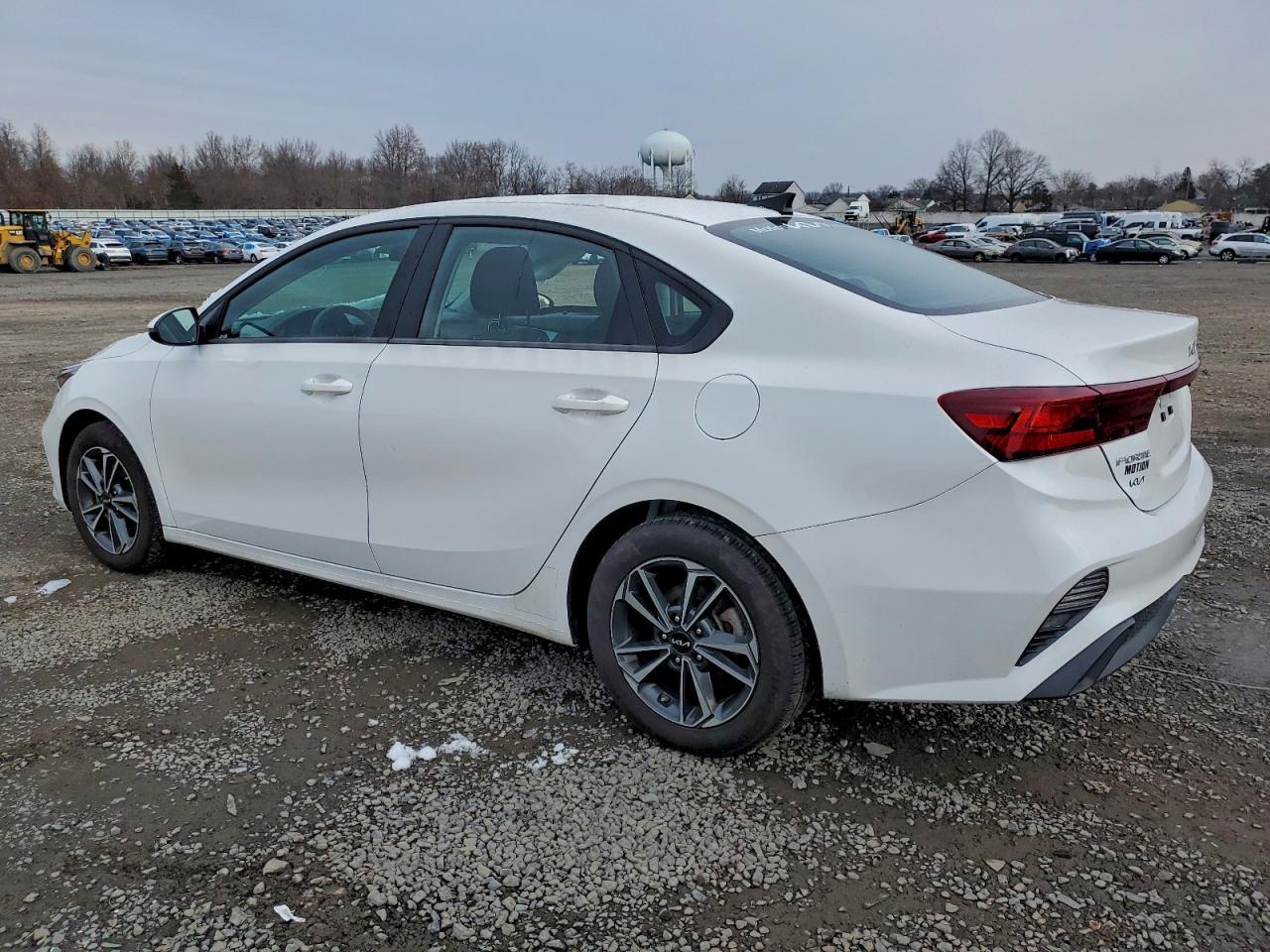 2023 KIA FORTE