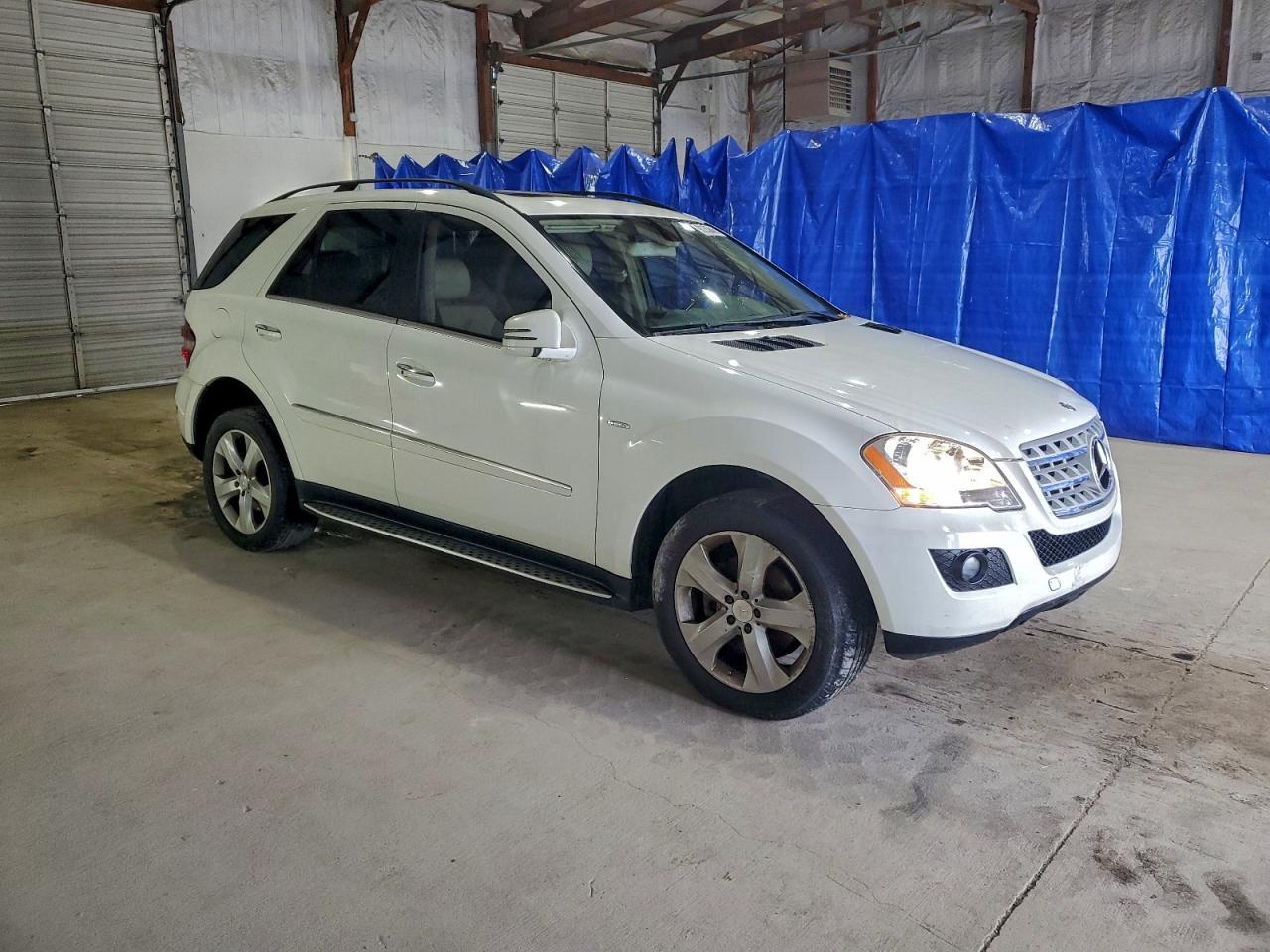 2011 MERCEDES-BENZ ML-Class